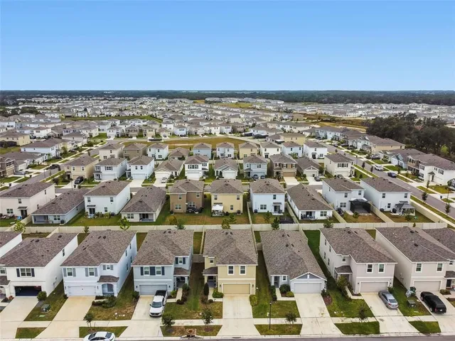 $2,400 | 5667 Chorleywood Lane, Wesley Chapel, FL 33545