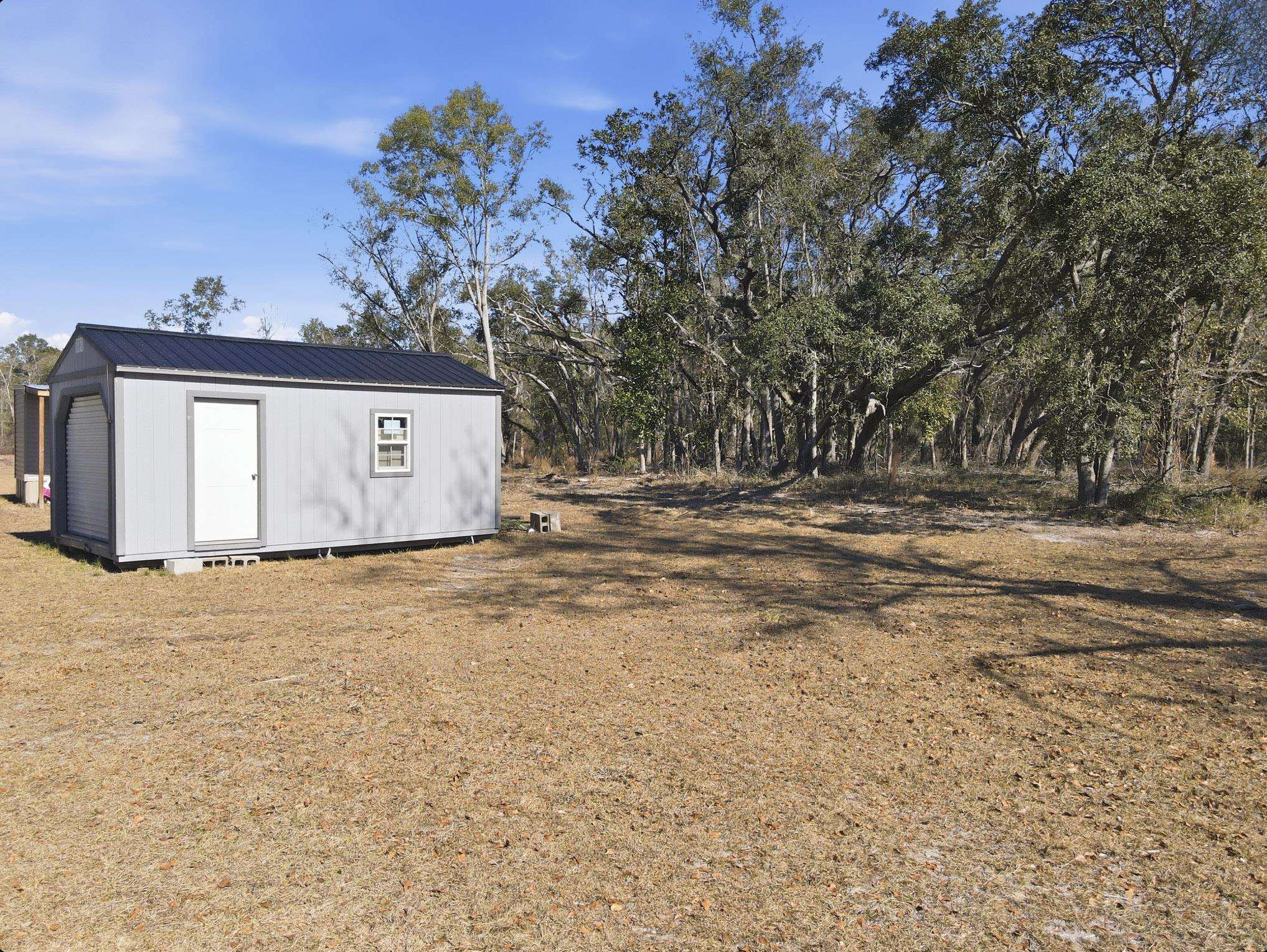 933 Northeast Fir Street Pinetta, FL 32350 - Photo 13 of 37