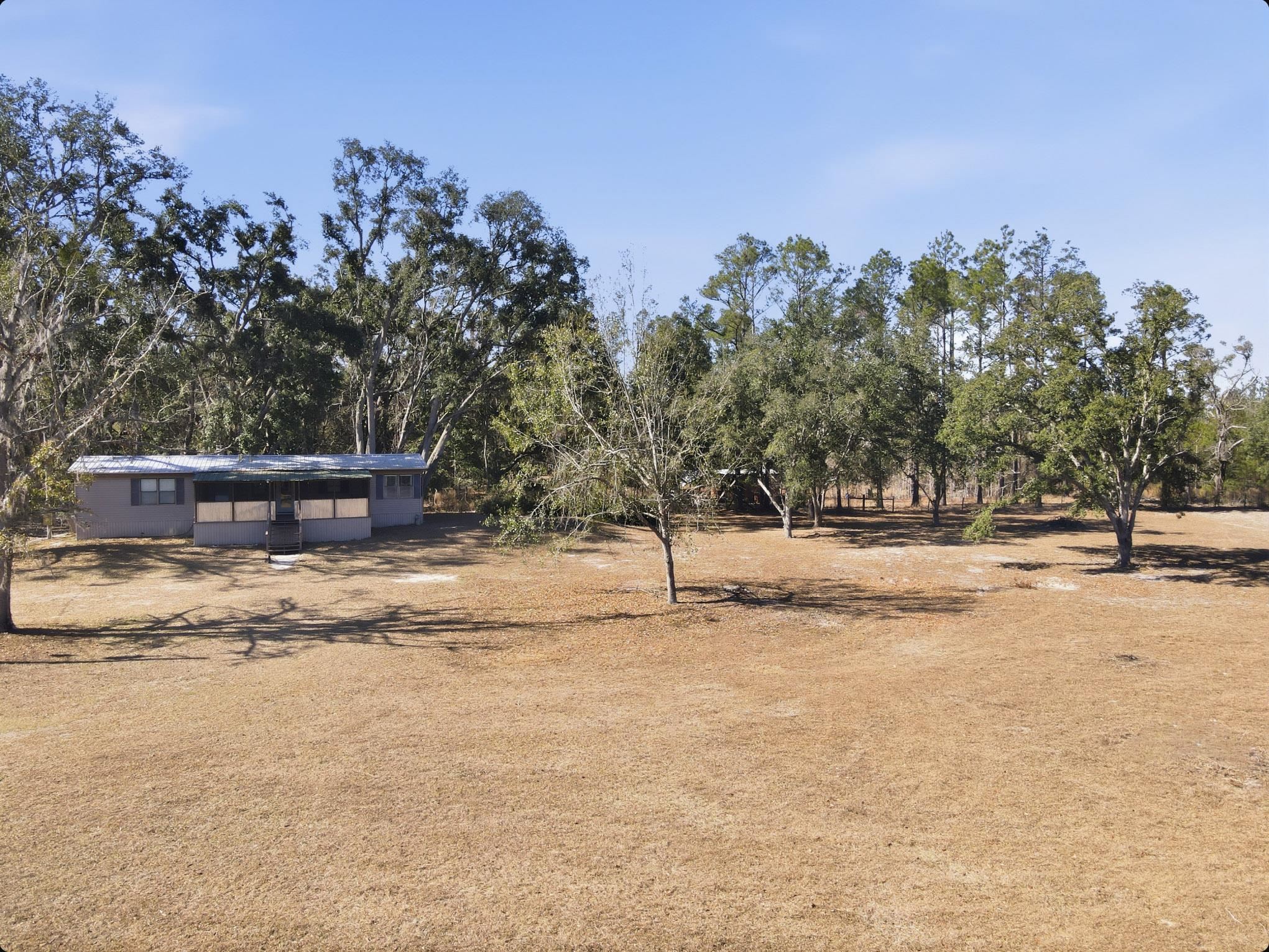 933 Northeast Fir Street Pinetta, FL 32350 - Photo 14 of 37