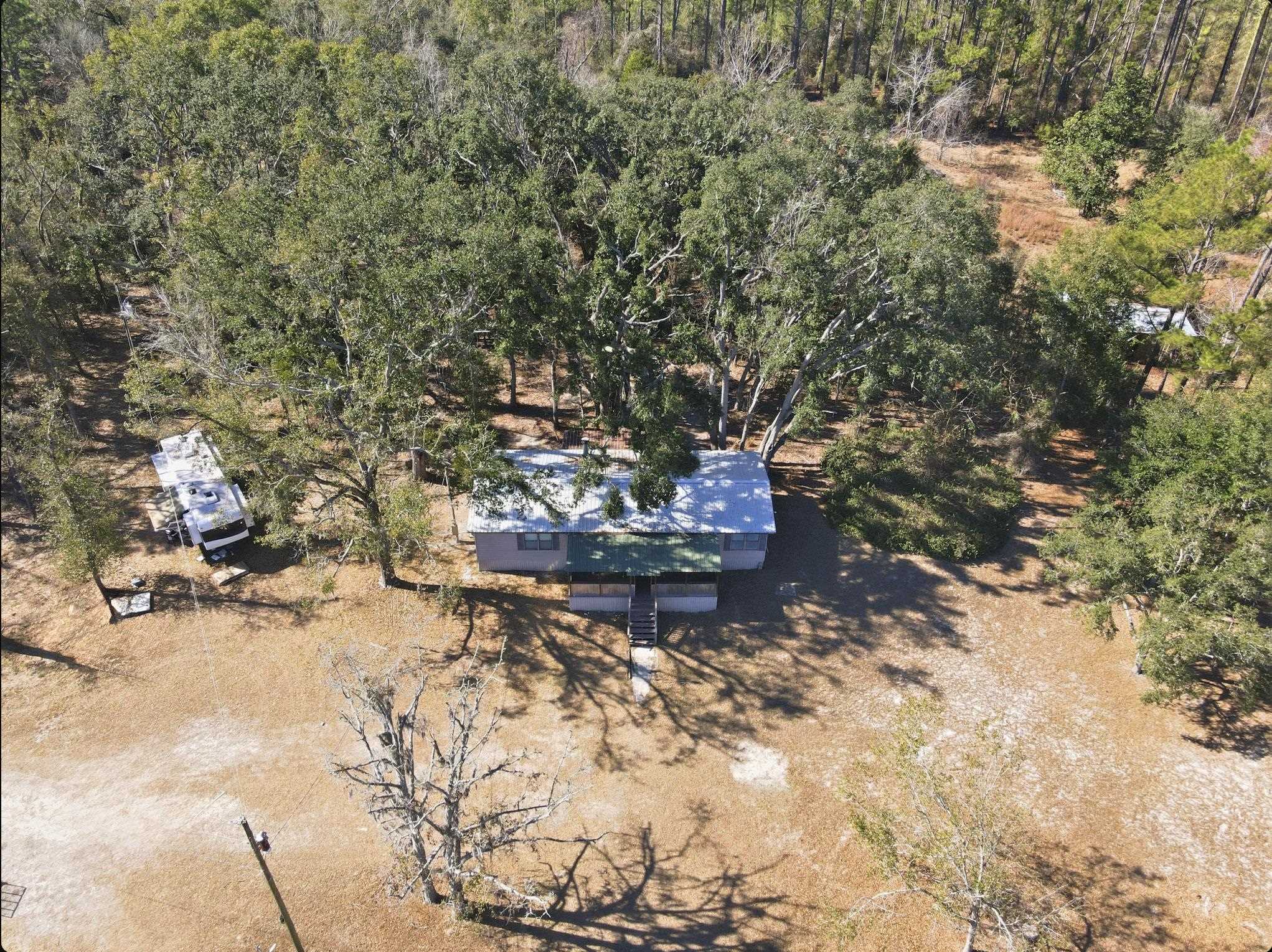 933 Northeast Fir Street Pinetta, FL 32350 - Photo 3 of 37