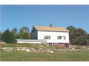 918 North Barnstead Road Barnstead, NH 03225 - Photo 2 of 7