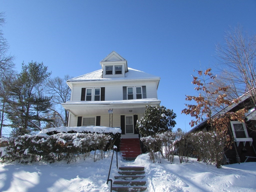 37 Circuit Avenue East Worcester, MA 01603 - Photo 1 of 40