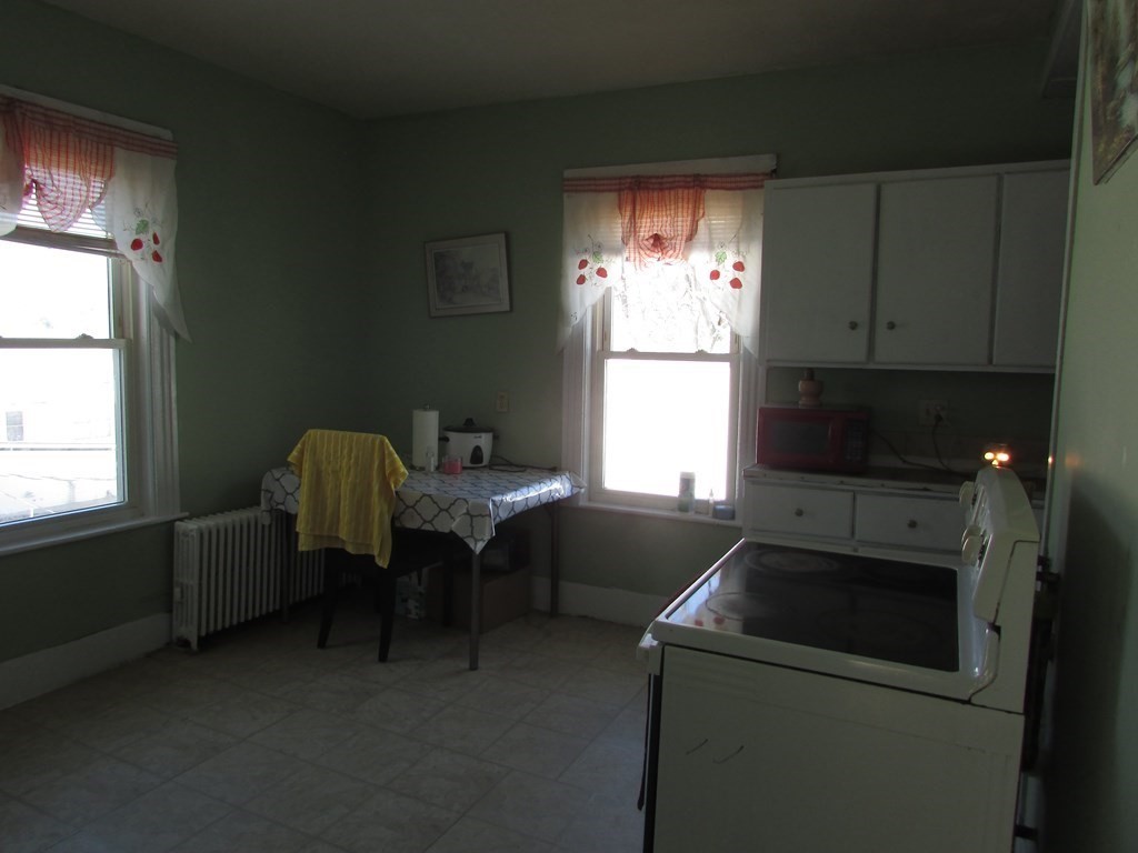 37 Circuit Avenue East Worcester, MA 01603 - Photo 29 of 40