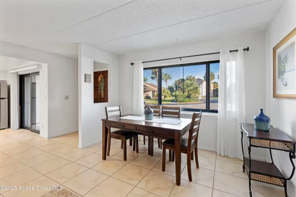 $2,650 | 1145 North Shannon Avenue, Unit 39, Indialantic, FL 32903