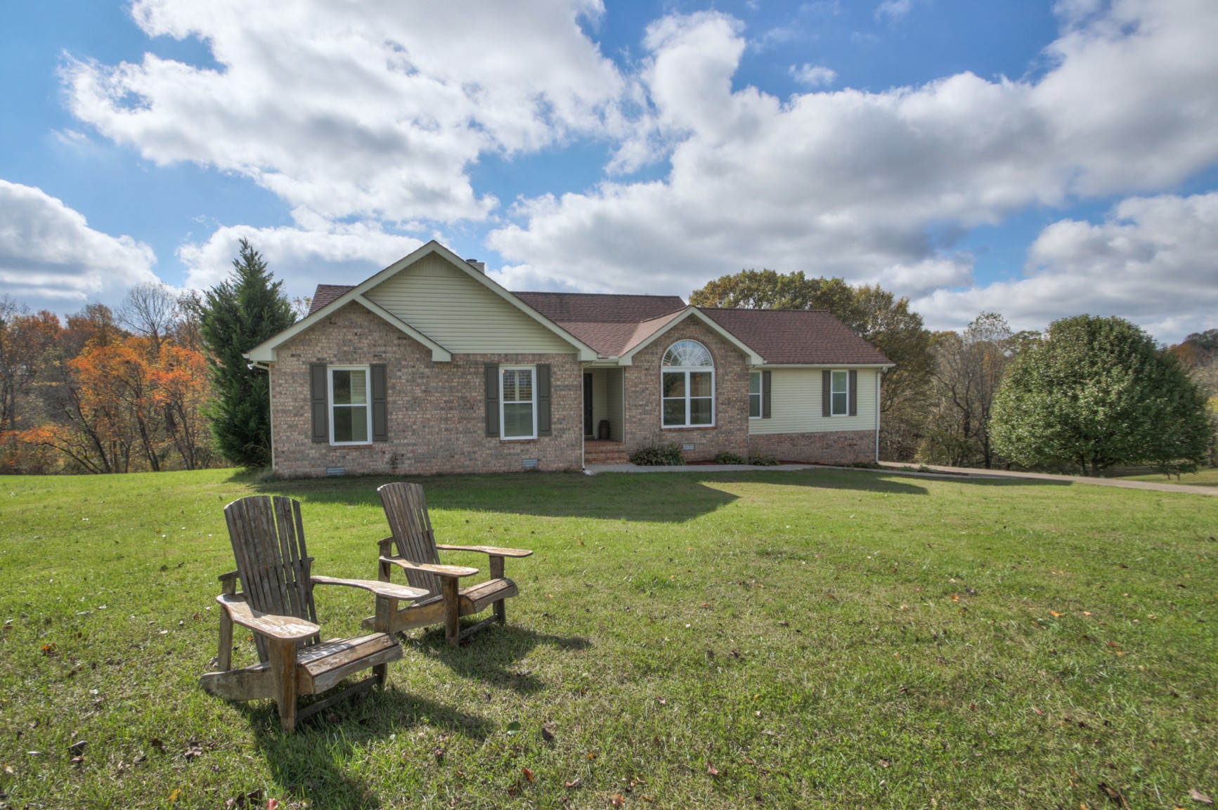 8235 Robertson Road White House, TN 37188 - Photo 3 of 40 Gallery Image 3