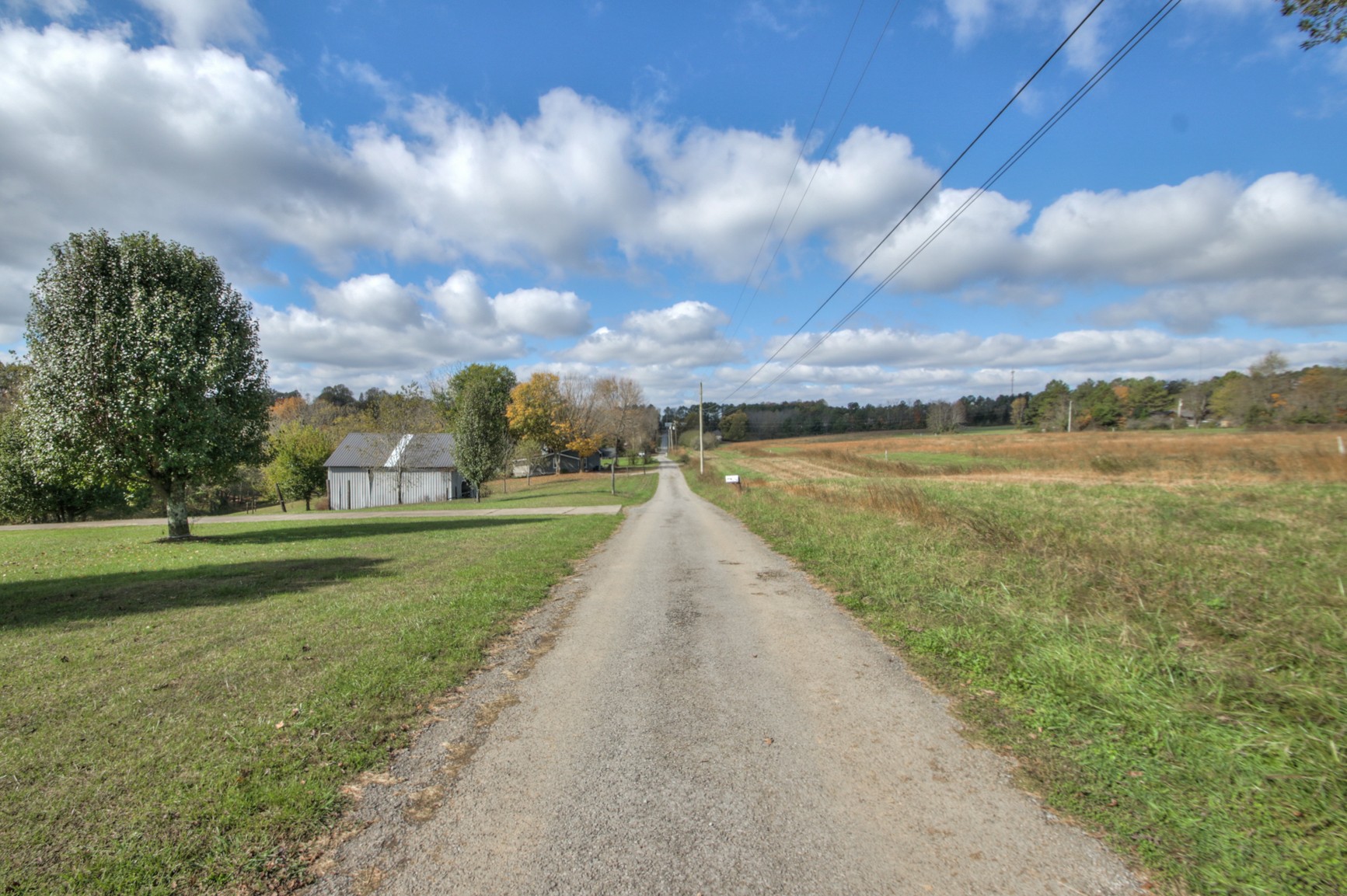 8235 Robertson Road White House, TN 37188 - Photo 6 of 40 Gallery Image 6