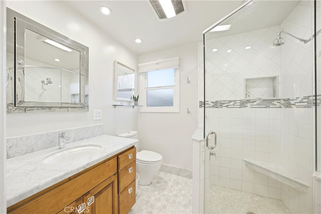 6754 North Provence Road San Gabriel, CA 91775 - Photo 7 of 14 bathroom 1