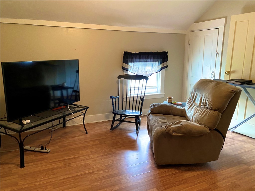 429 Rathbun Street Woonsocket, RI 02895 - Photo 15 of 31 2nd Floor Bed Right unit