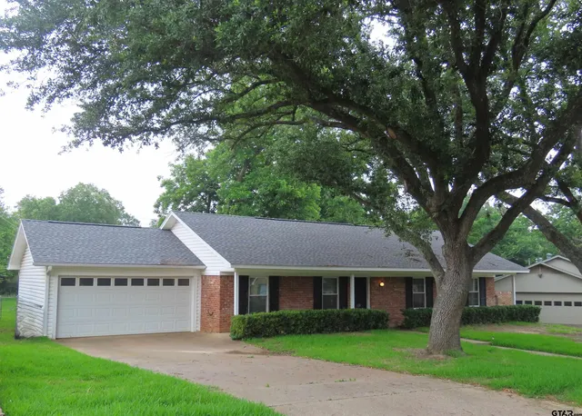 $1,650 | 224 Mobile Drive, Tyler, TX 75703