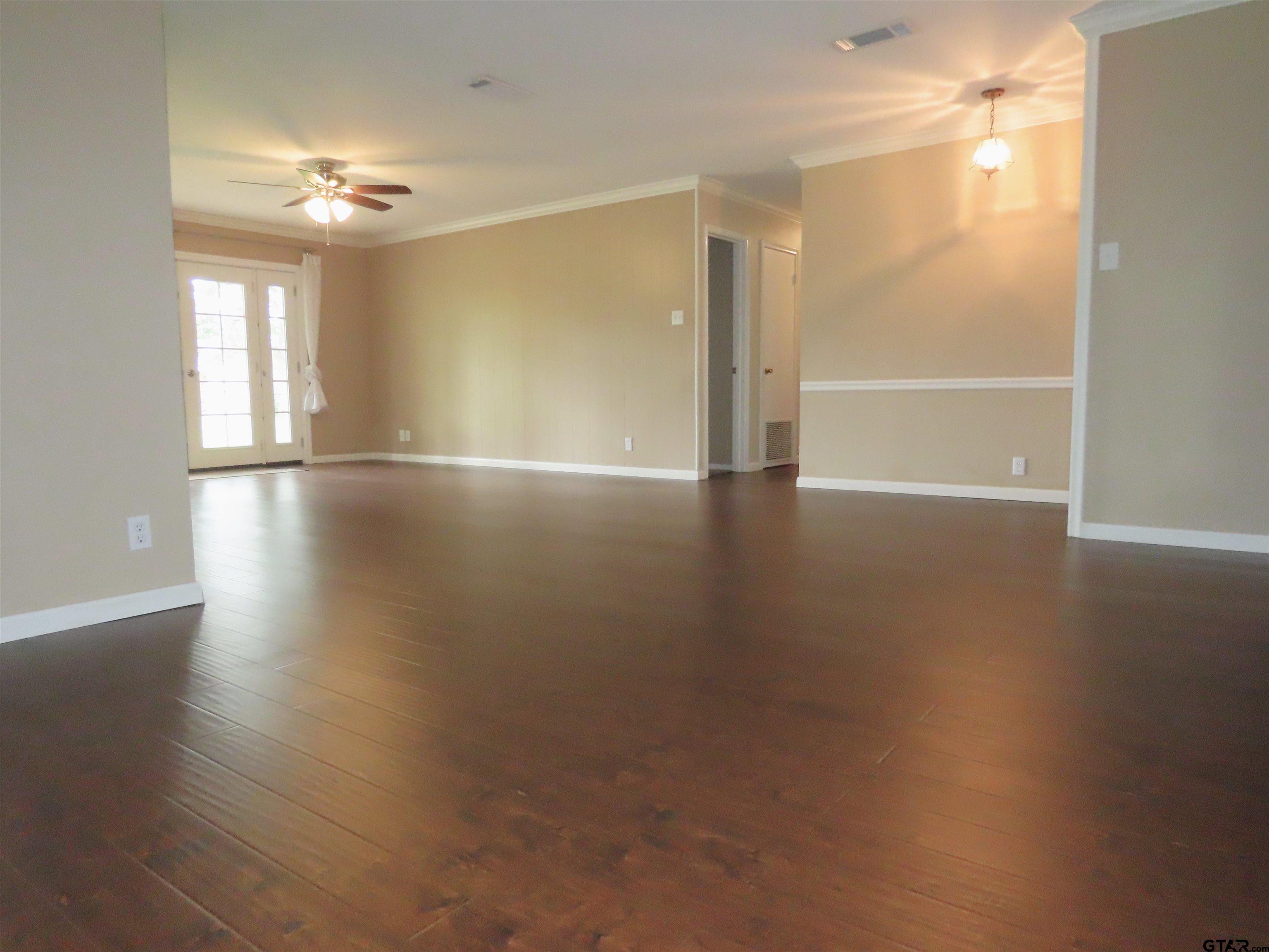 224 Mobile Drive Tyler, TX 75703 - Photo 6 of 30