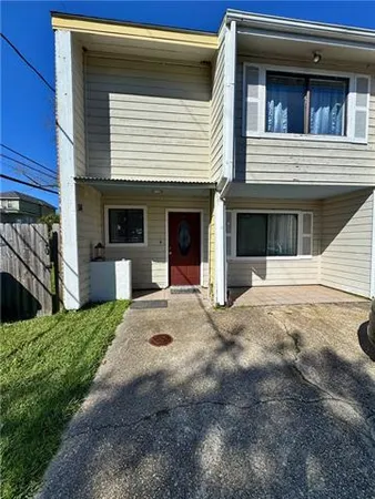 $1,800 | 56 Stanton Hall Drive, Destrehan, LA 70047