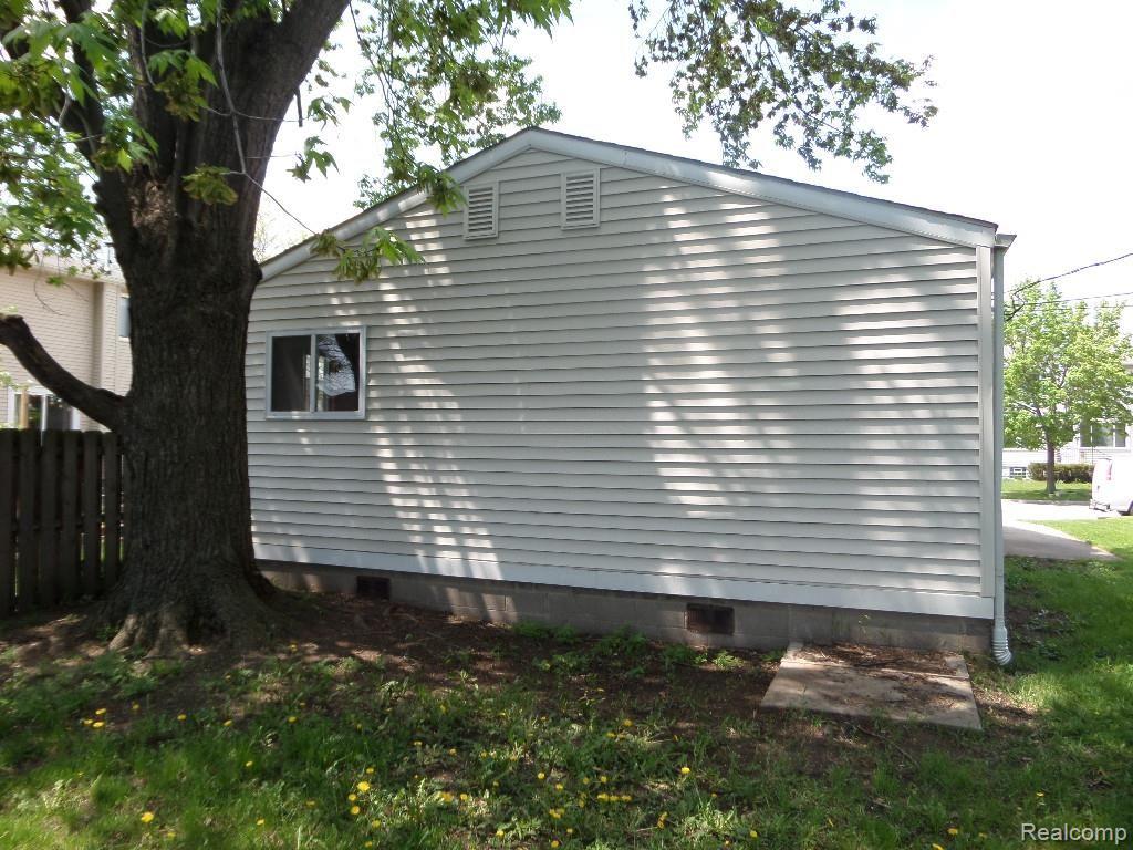 18882 Ruth Street Melvindale, MI 48122 - Photo 4 of 13