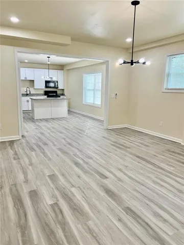 $1,900 | 4001 Oak Field Drive, Loganville, GA 30052