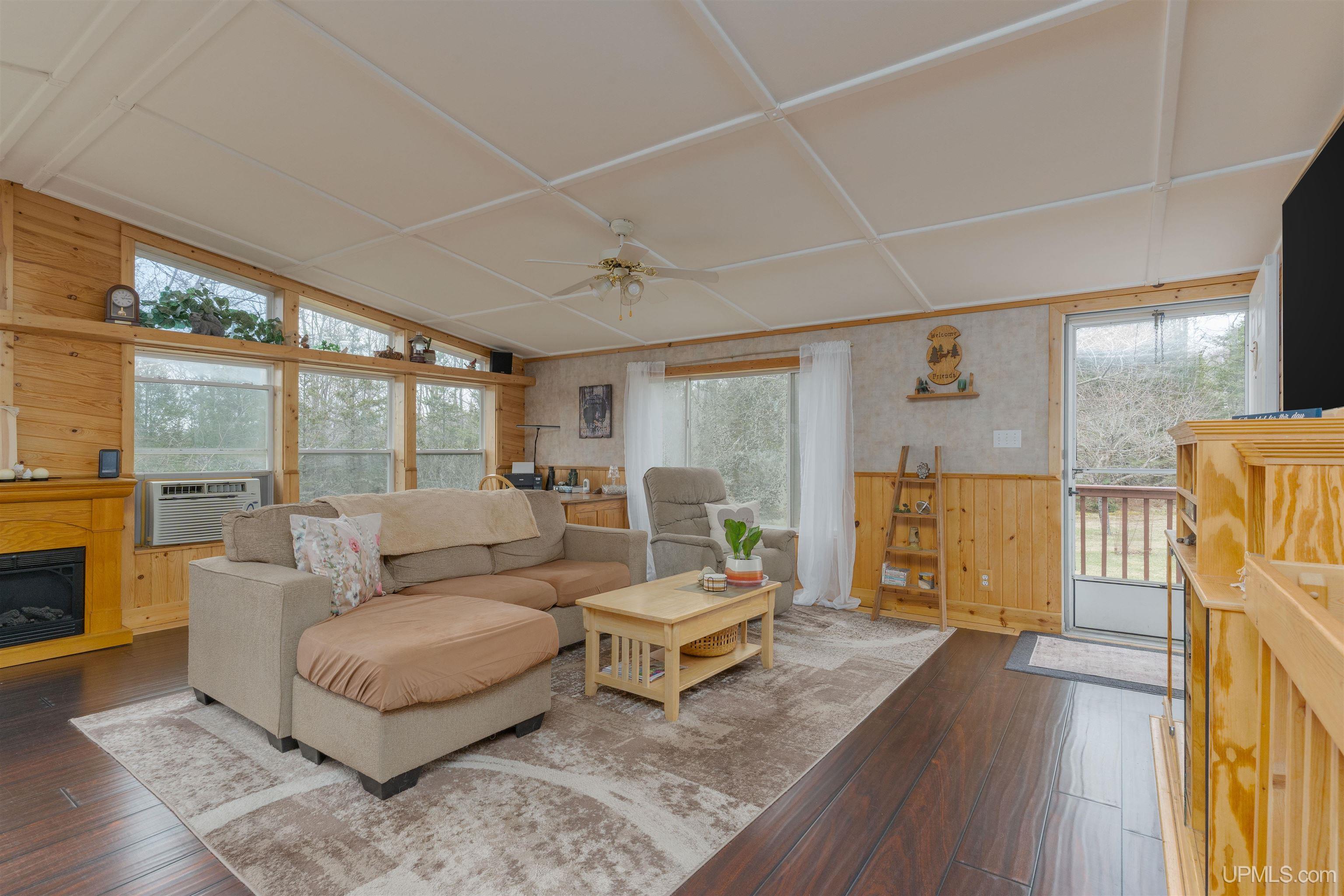 172 Soderena Road Crystal Falls, MI 49920 - Photo 3 of 42