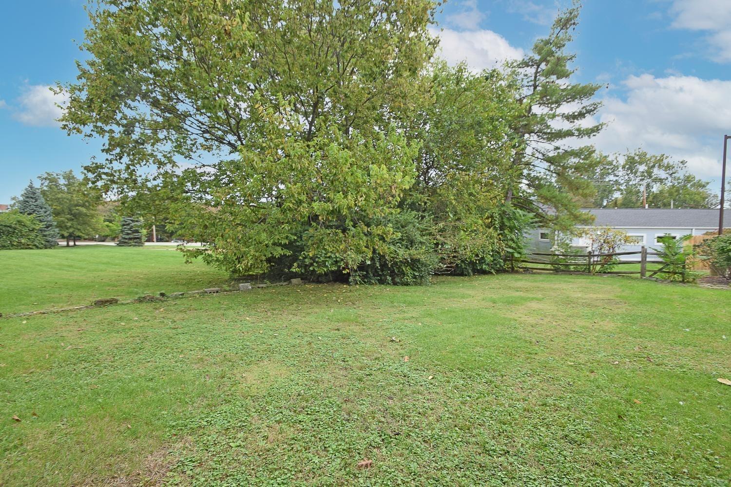 230 West Sharon Road Springdale, OH 45246 - Photo 7 of 9 Gallery Image 7