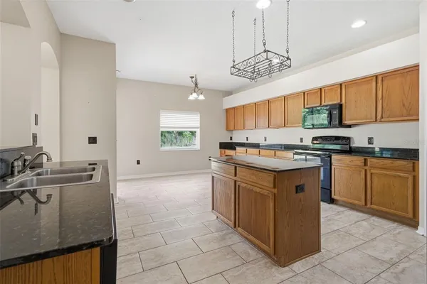 $3,400 | 2631 Queen Alberta Drive, Valrico, FL 33596