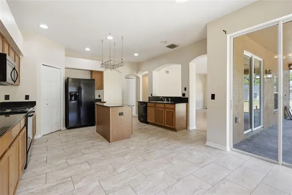 $3,400 | 2631 Queen Alberta Drive, Valrico, FL 33596