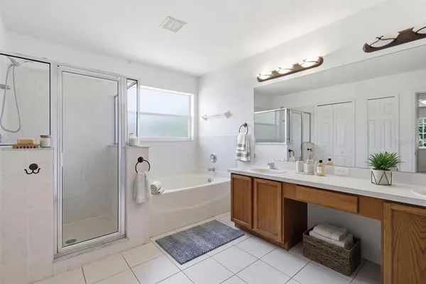 $3,400 | 2631 Queen Alberta Drive, Valrico, FL 33596