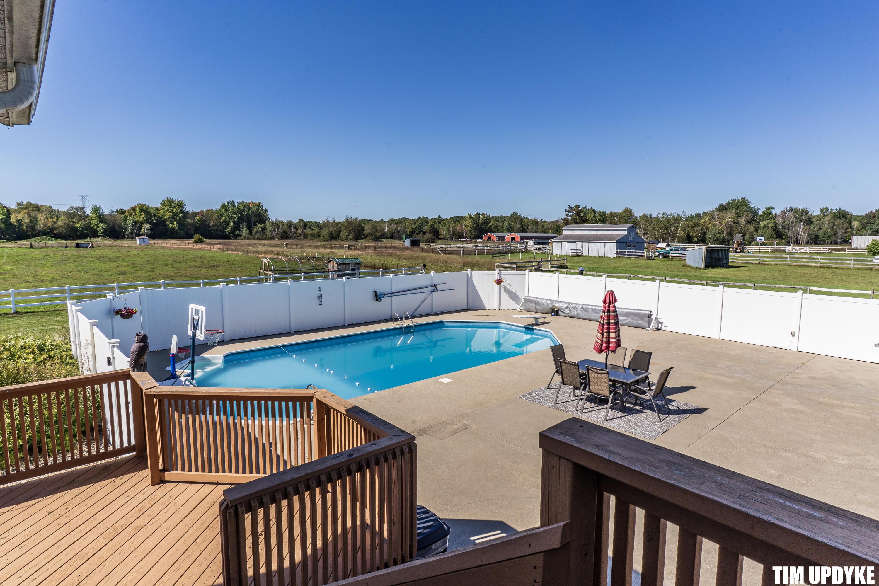 645 South Bossett Road Ravenna, MI 49451 - Photo 67 of 103 DSC09736