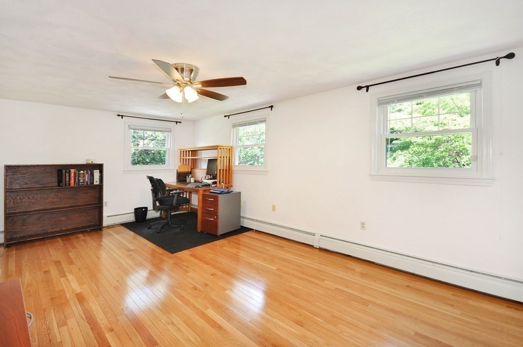 19 John Swift Road Acton, MA 01720 - Photo 11 of 16 Gallery Image 11