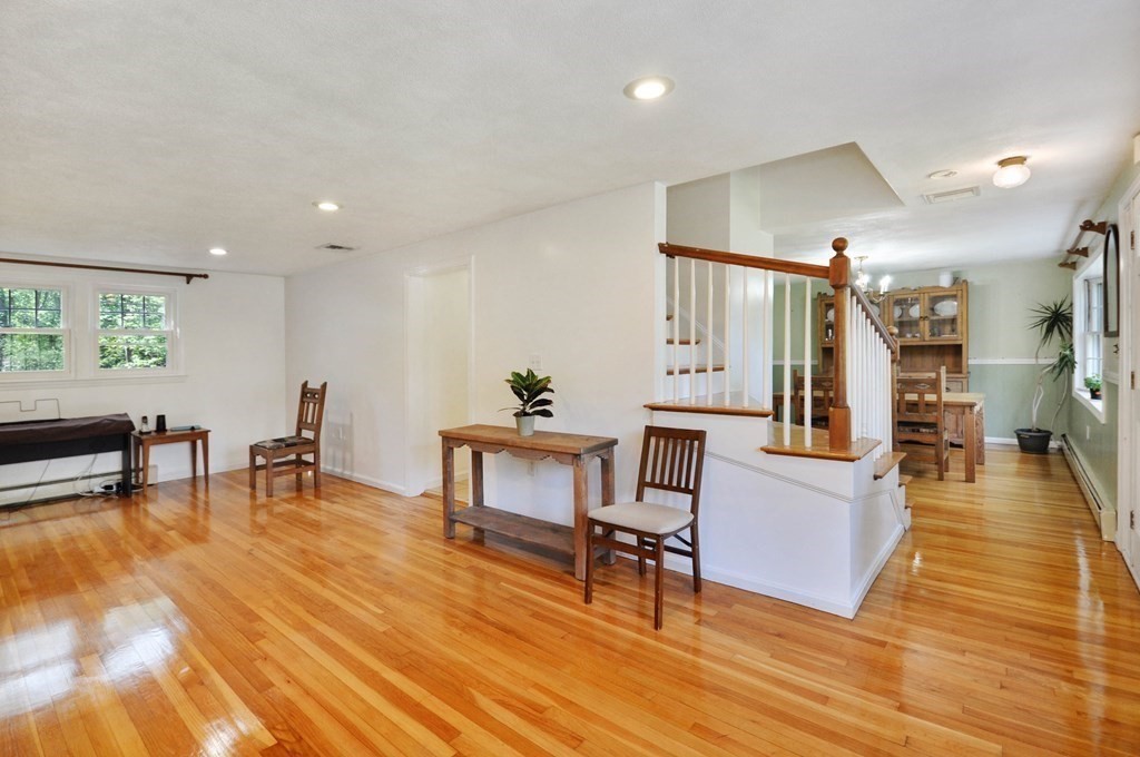 19 John Swift Road Acton, MA 01720 - Photo 9 of 16 Gallery Image 9