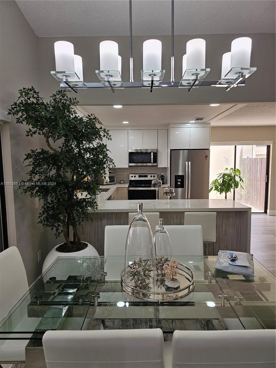 4323 Southwest 148th Place Miami, FL 33185 - Photo 13 of 70