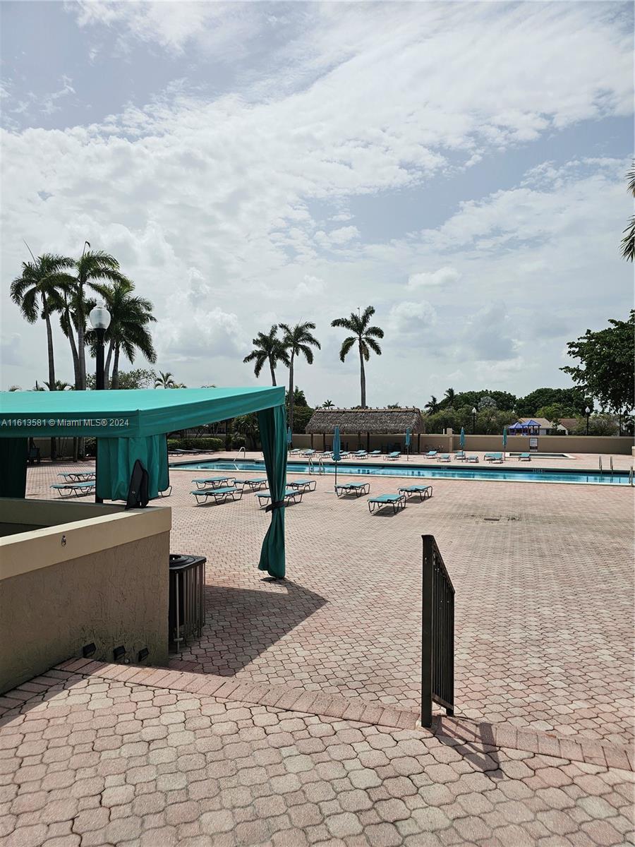 4323 Southwest 148th Place Miami, FL 33185 - Photo 57 of 70