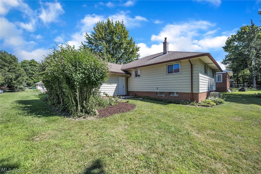 730 Edgewood Road Cleveland, OH 44143 - Photo 28 of 35 Back