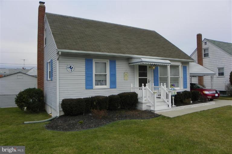 1206 June Road Halethorpe, MD 21227 - Photo 11 of 22 Exterior (Front)
