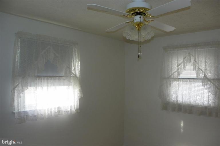 1206 June Road Halethorpe, MD 21227 - Photo 20 of 22 Bedroom