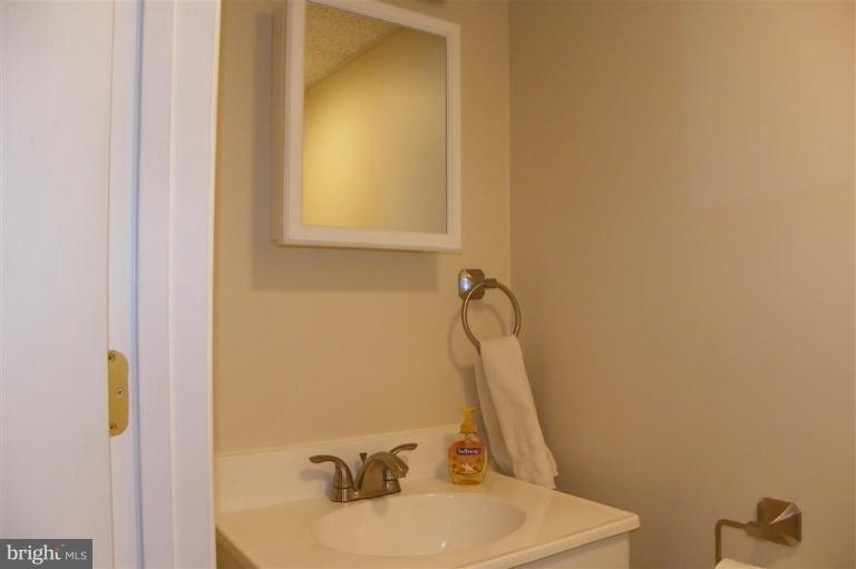 1206 June Road Halethorpe, MD 21227 - Photo 10 of 22 Bath