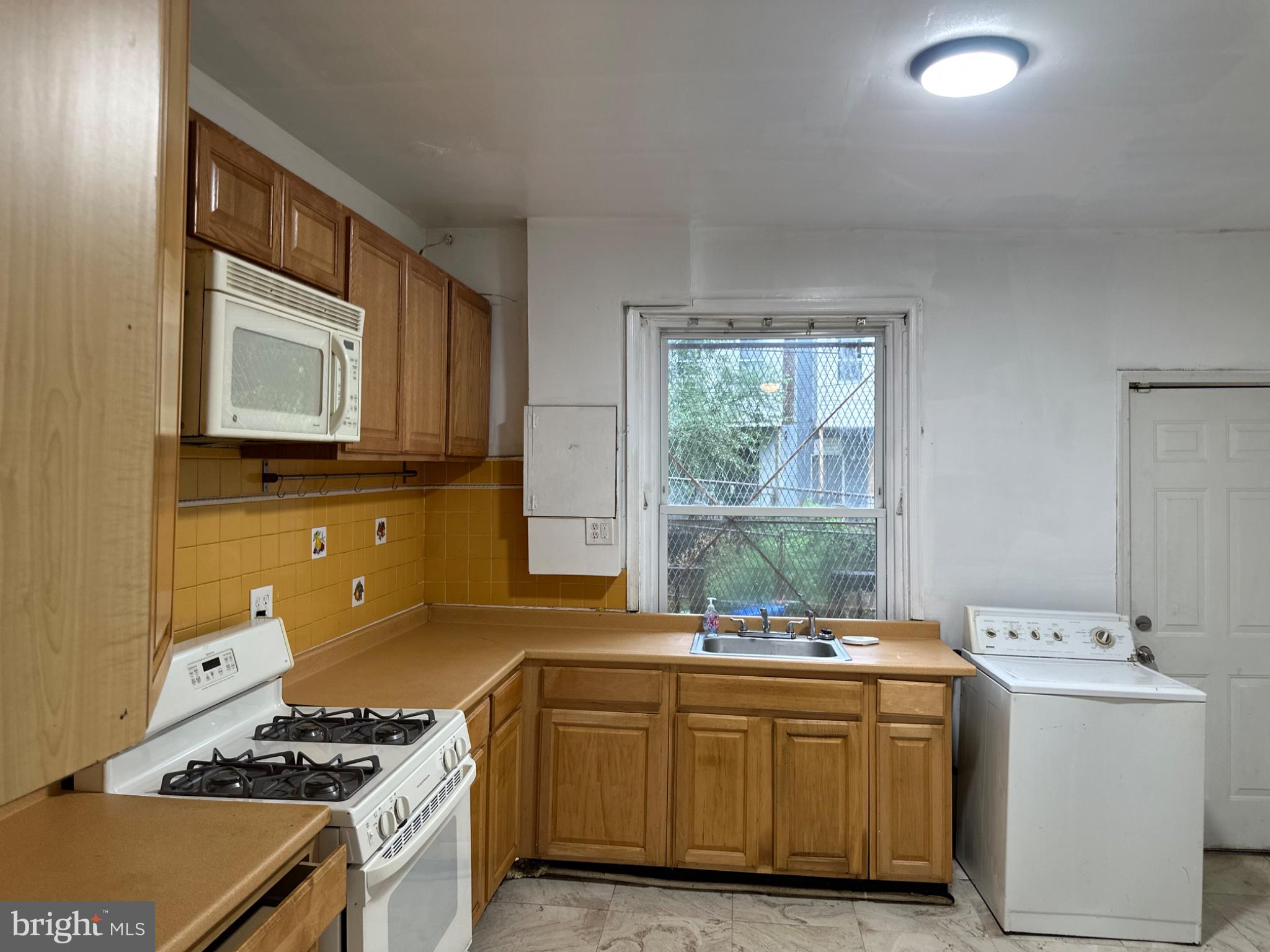 2019 Rayner Avenue Baltimore, MD 21217 - Photo 9 of 9
