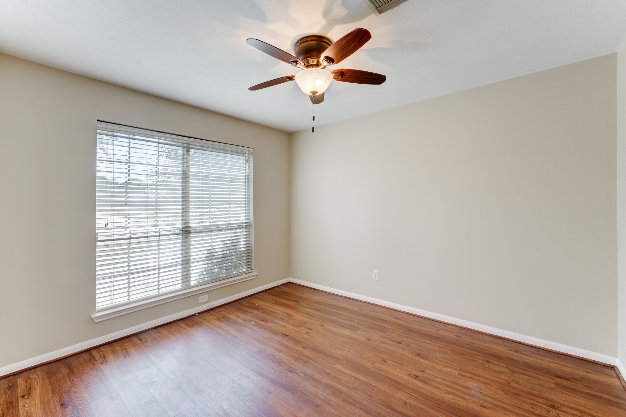 21510 Juniper Meadows Drive Spring, TX 77388 - Photo 6 of 39 Formal dining