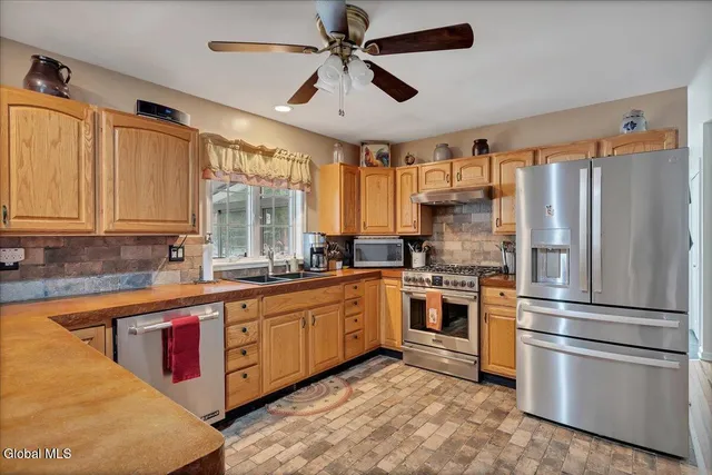 $499,900 | 63 Methodist Farm Road, Averill Park, NY 12018