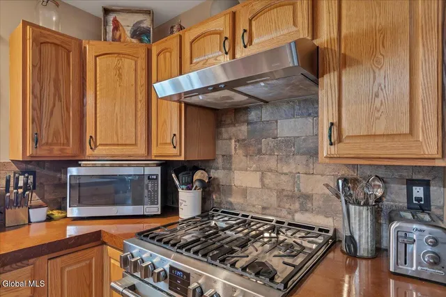 $499,900 | 63 Methodist Farm Road, Averill Park, NY 12018