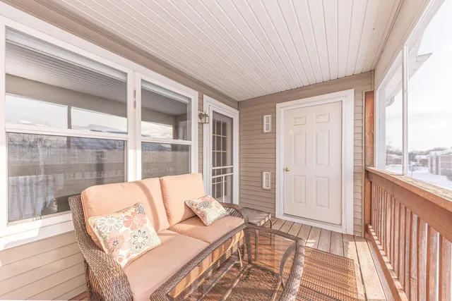 $275,000 | 1405 Millbrook Trail, Ann Arbor, MI 48108