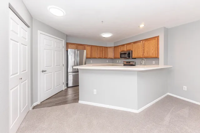 $275,000 | 1405 Millbrook Trail, Ann Arbor, MI 48108