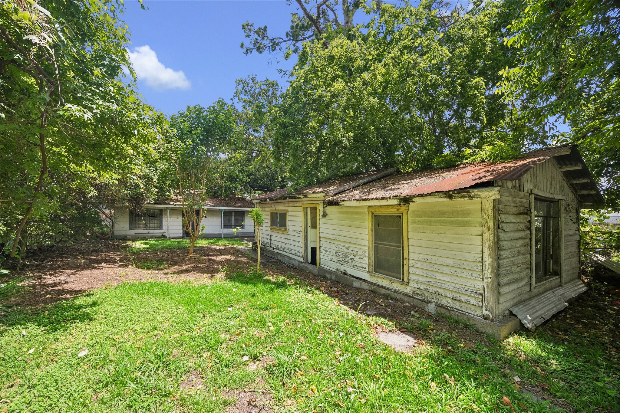 515 Service Street Houston, TX 77009 - Photo 7 of 7