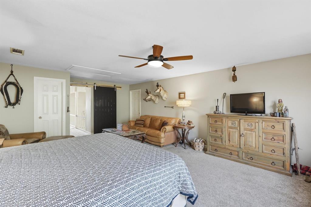 10594 Sam Reynolds Road Justin, TX 76247 - Photo 29 of 40