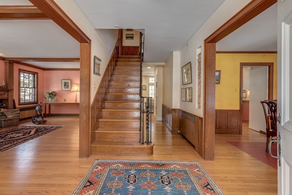 10 Columbine Road Milton, MA 02186 - Photo 7 of 30 Gallery Image 7