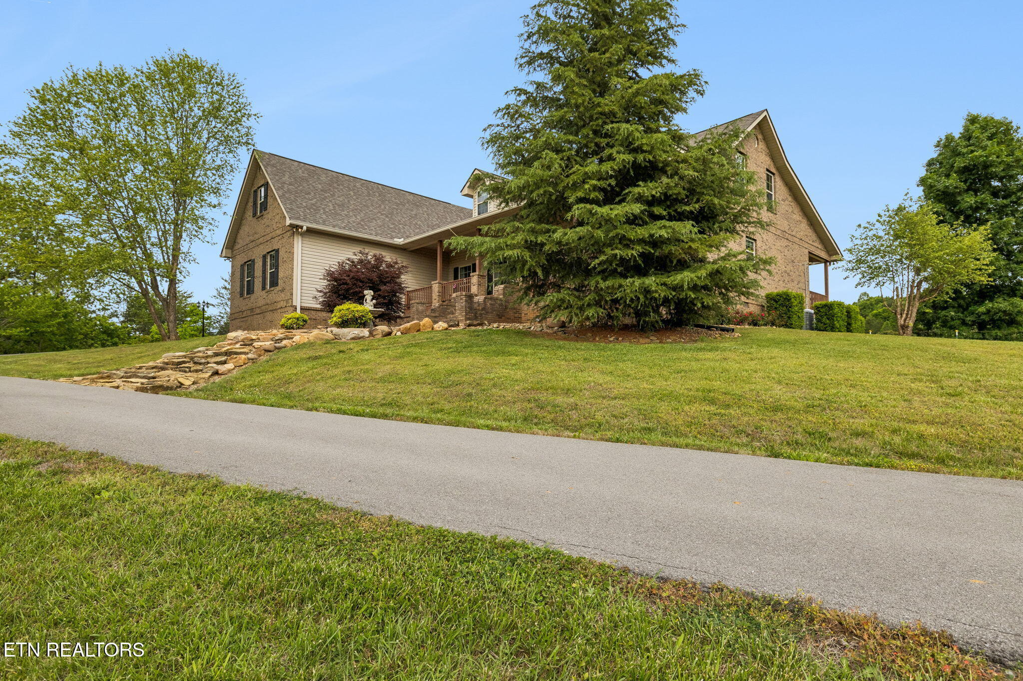 191 County Road 490 Etowah, TN 37331 - Photo 2 of 60 2-191 Co Rd 490 Etowah - 002