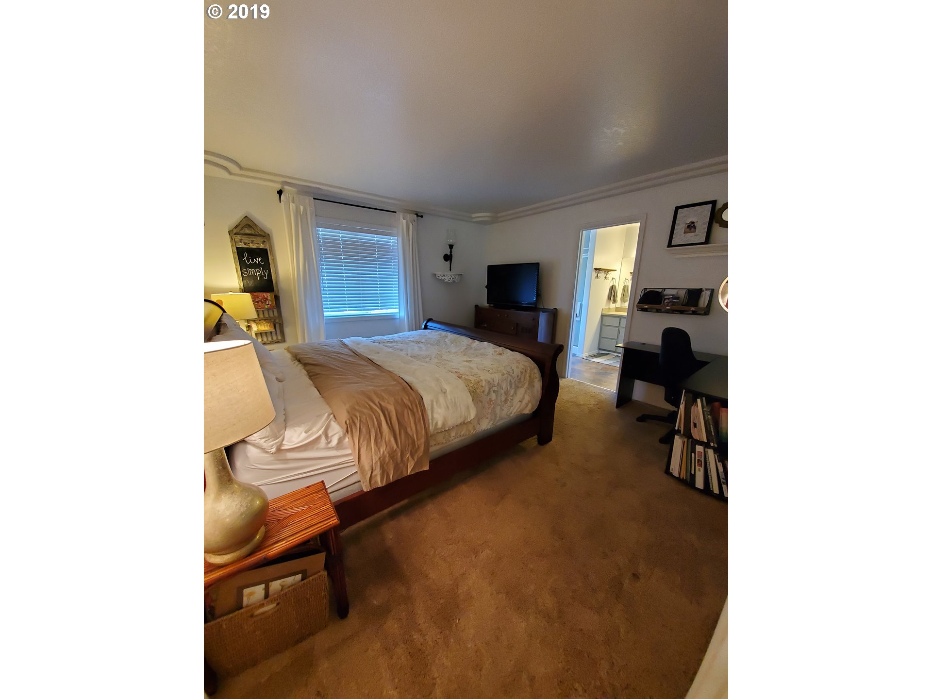 36325 Yocum Loop Sandy, OR 97055 - Photo 16 of 29 Gallery Image 16