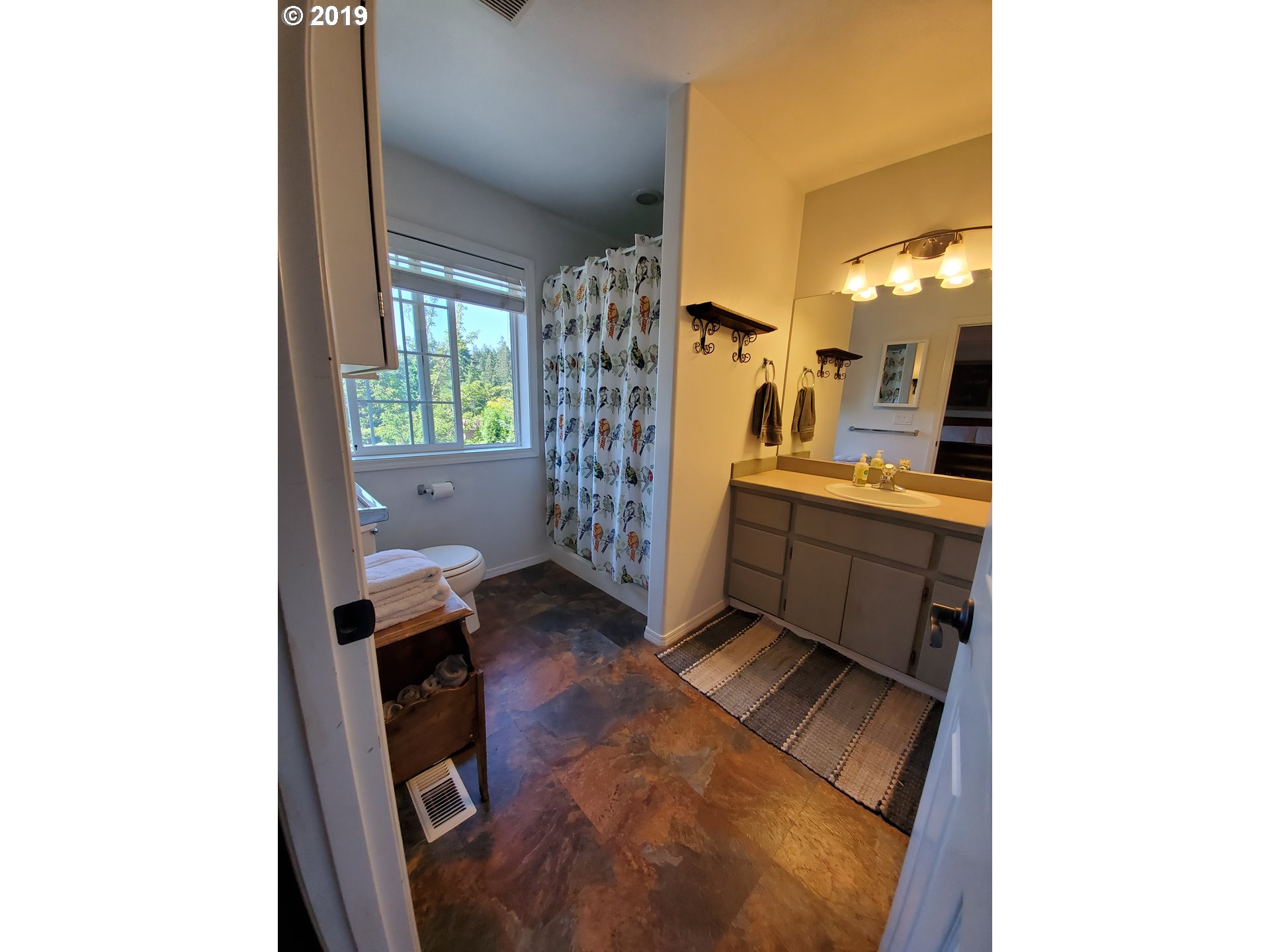 36325 Yocum Loop Sandy, OR 97055 - Photo 17 of 29 Gallery Image 17