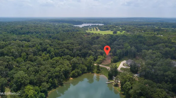 $195,000 | Chestnut Hill Road, Flora, MS 39071