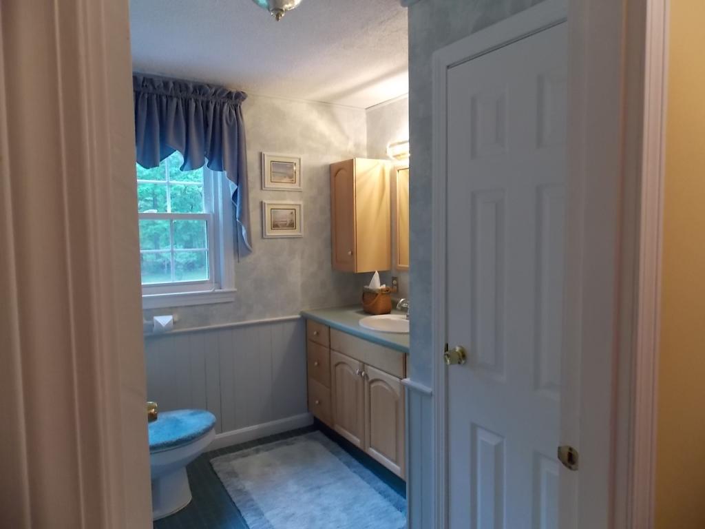 29 Currier Road Merrimack, NH 03054 - Photo 11 of 30