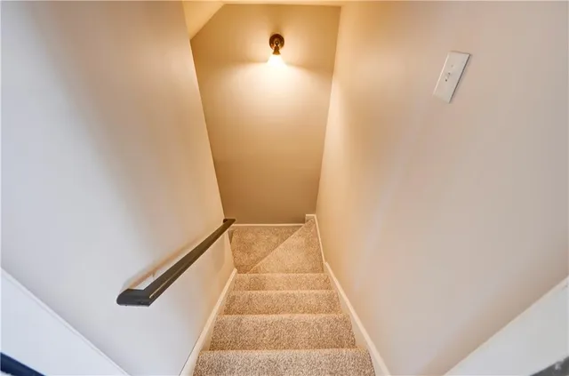 $699,900 | 149 Saddle Mountain Drive, Calhoun, GA 30701