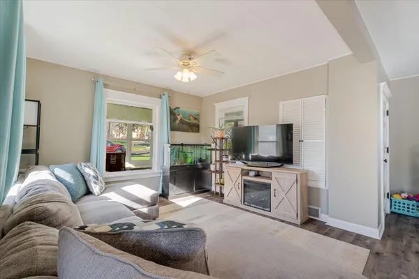 $238,000 | 502 West Cruger Avenue, Eureka, IL 61530