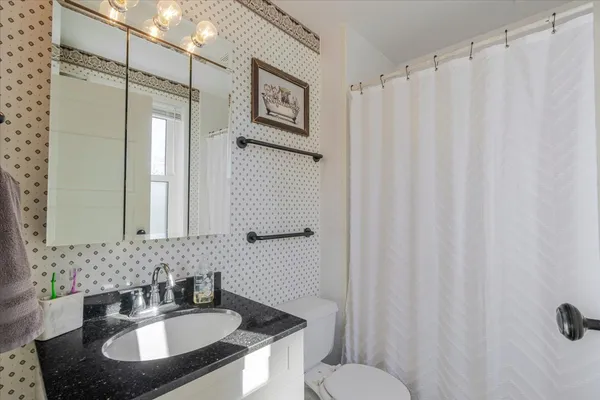 $238,000 | 502 West Cruger Avenue, Eureka, IL 61530