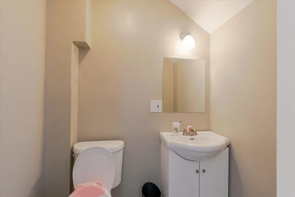 $238,000 | 502 West Cruger Avenue, Eureka, IL 61530