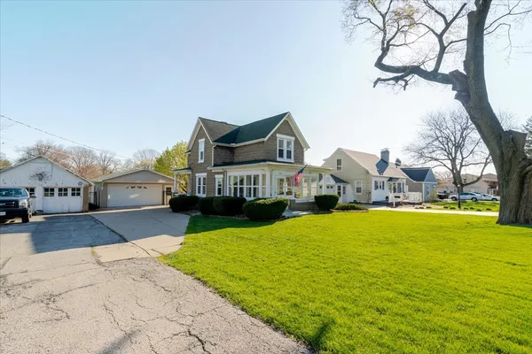 $238,000 | 502 West Cruger Avenue, Eureka, IL 61530